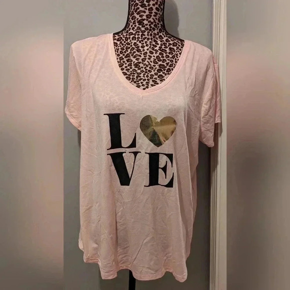 Celebrate Together Love Short Sleeve Shirt Size XL EUC - Picture 3 of 9